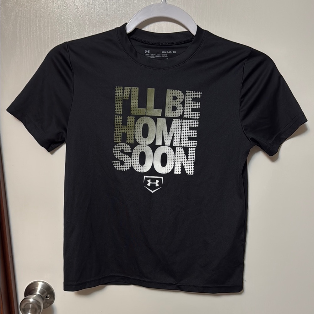Under Armour Black Graphic T-Shirt Size YSM